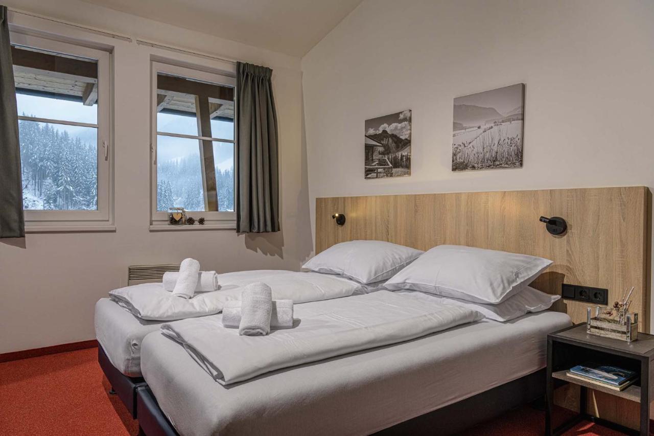 Alpenparks Apartment & Ferienresort Rehrenberg Вихофен Екстериор снимка