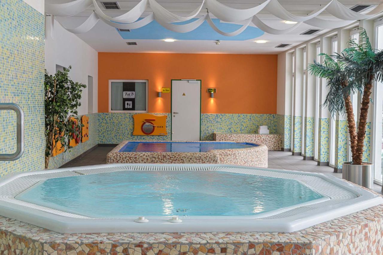 Alpenparks Apartment & Ferienresort Rehrenberg Вихофен Екстериор снимка