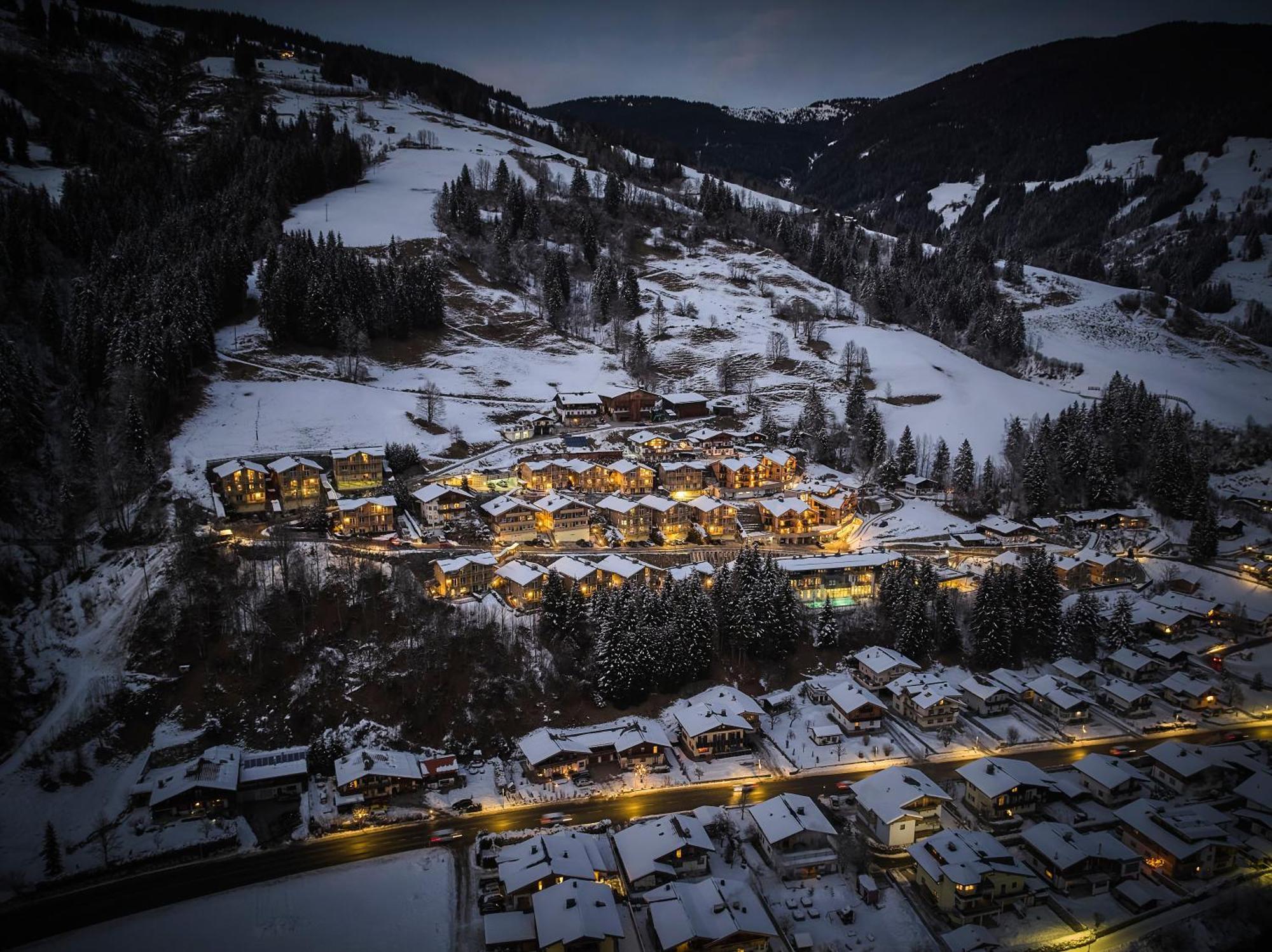 Alpenparks Apartment & Ferienresort Rehrenberg Вихофен Екстериор снимка