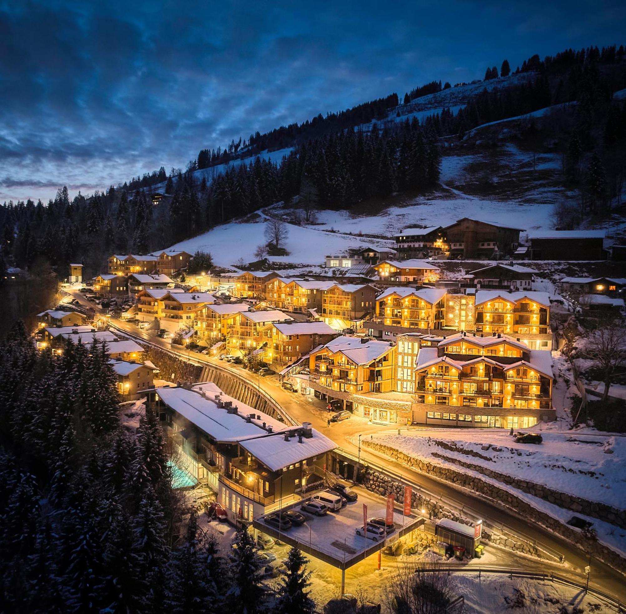 Alpenparks Apartment & Ferienresort Rehrenberg Вихофен Екстериор снимка